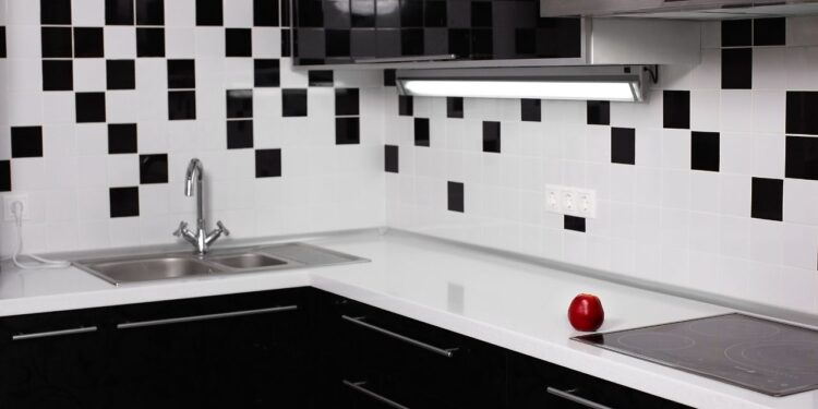Black and White Kitchen Ideas