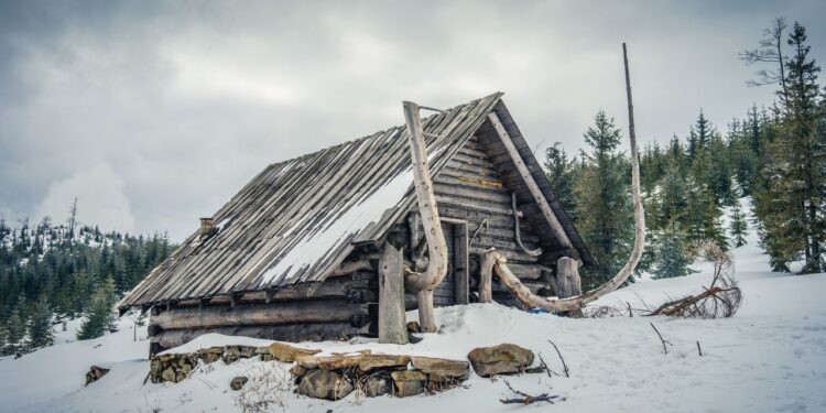 How Freeze Thaw Cycles Slowly Damage Your Roof